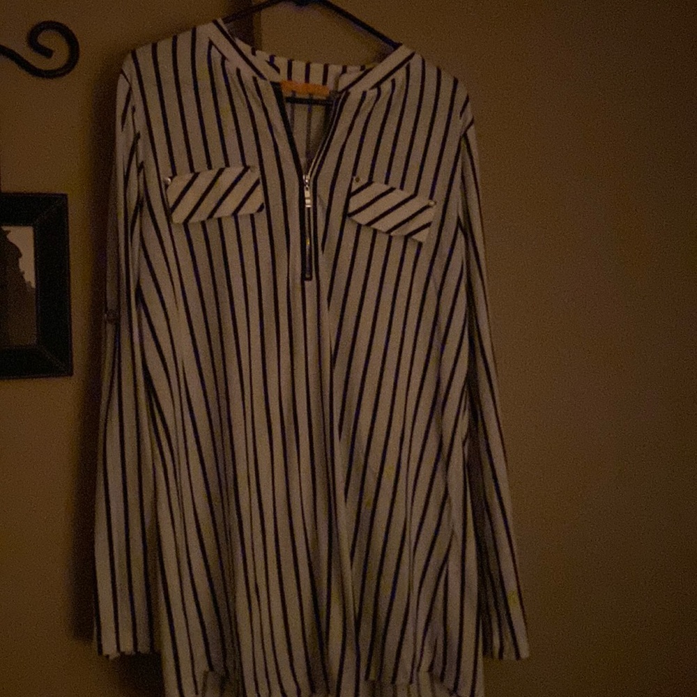 This type is very comfortable and looks good with black leggings